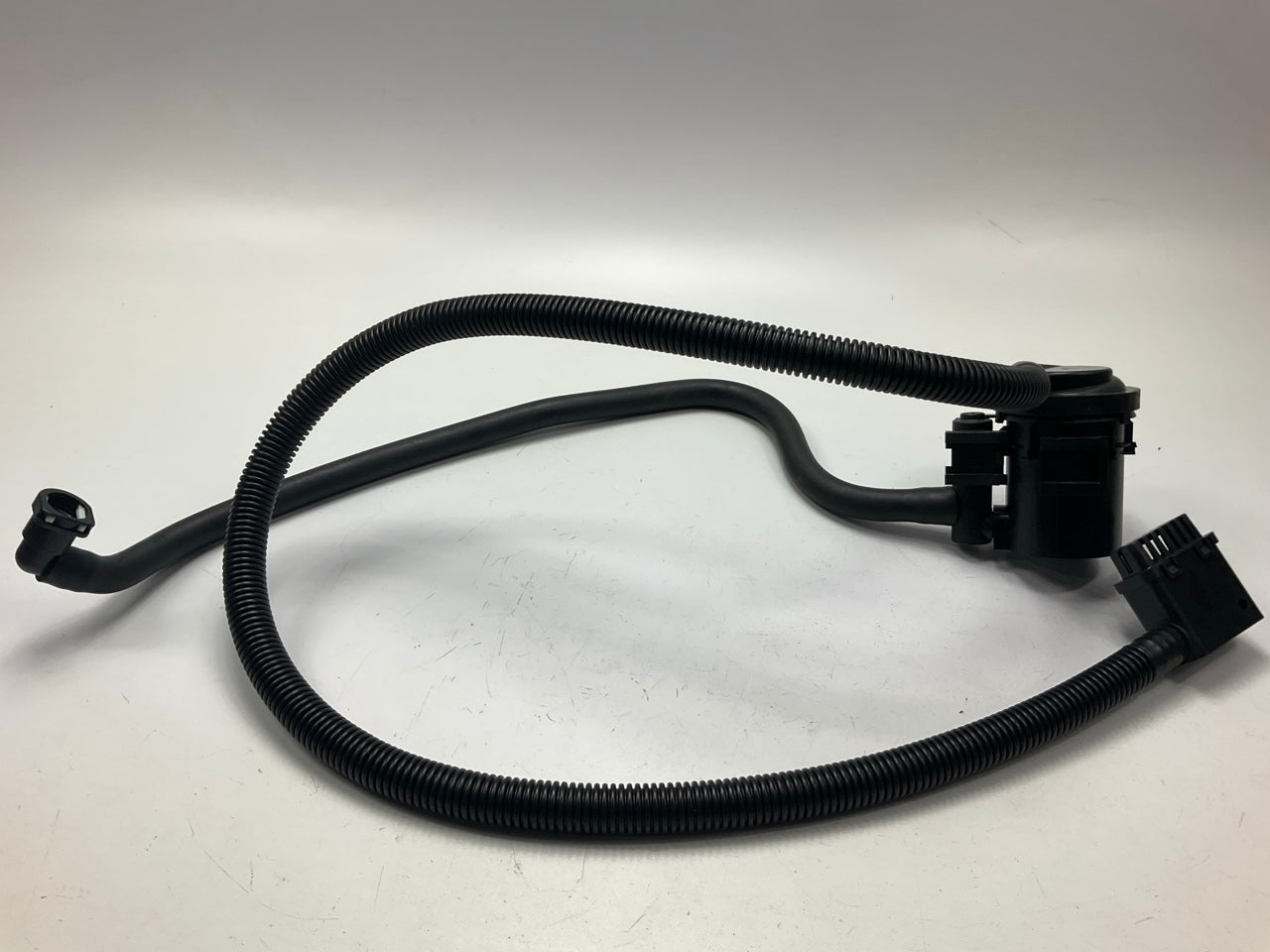Missing Connector & Bracket - Standard CP516 Vapor Canister Purge Vent Solenoid