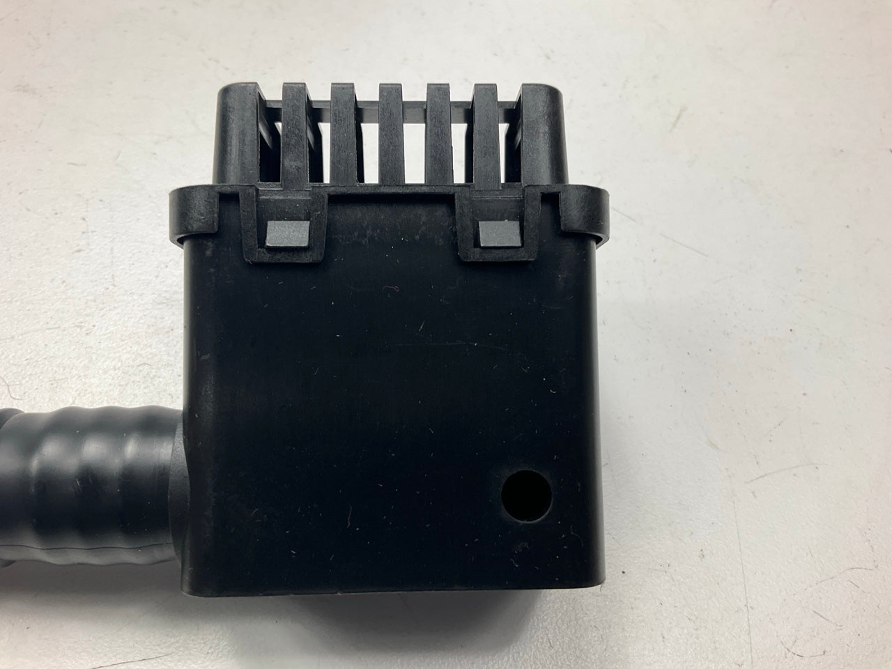 Missing Connector & Bracket - Standard CP516 Vapor Canister Purge Vent Solenoid