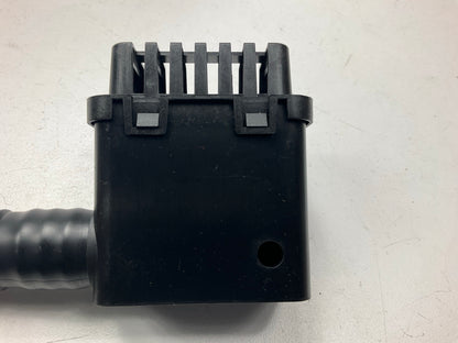 Missing Connector & Bracket - Standard CP516 Vapor Canister Purge Vent Solenoid