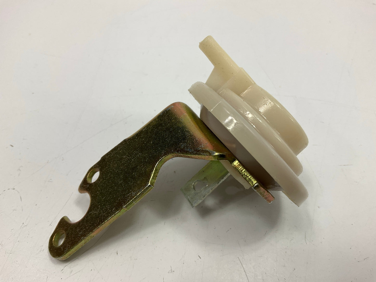 Standard CPA20 Carburetor Choke Pull-Off - 1965-1967 Pontiac W/ Rochester 1-BBL