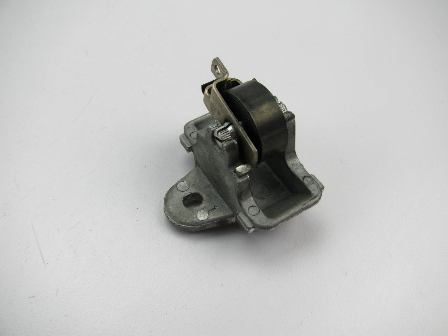 72 Pontiac 350 V8 Manual Trans Rochester 2BBL Carb Choke Thermostat HYGRADE CV31