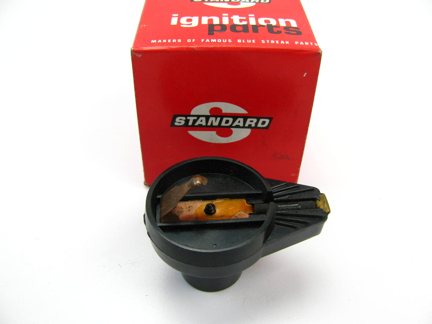 Standard Motor Products DR-306 Ignition Distributor Rotor