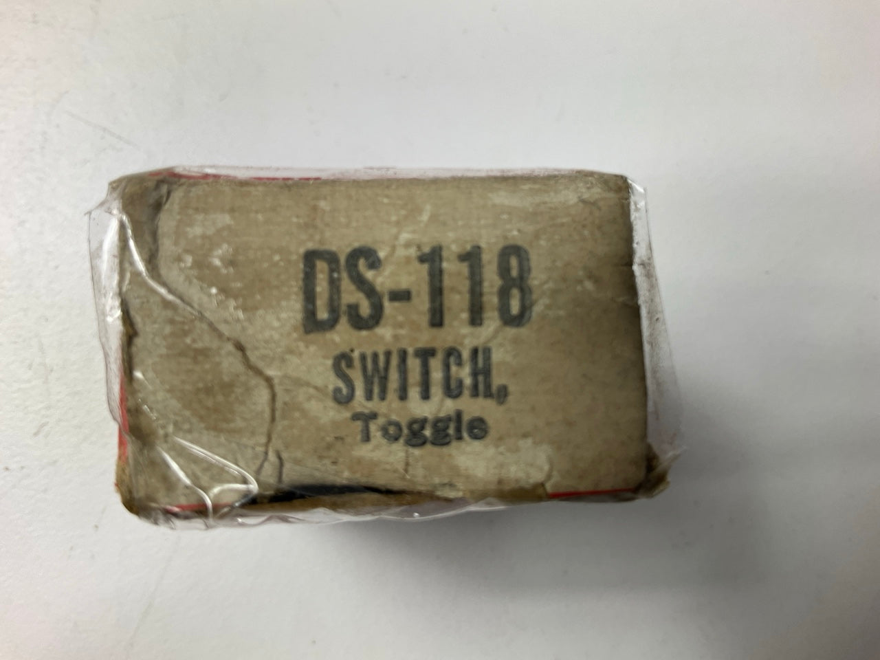 STANDARD MOTOR PRODUCTS DS-118  Toggle Switch - 2 Position 2 Terminal 35 Amp 12V