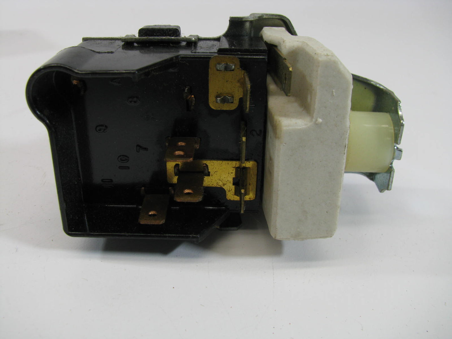 Standard Motor Products DS-264 Headlight Switch Its 85-88 Cadillac Cimarron