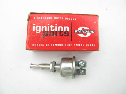 Standard Motor Products DS-31 Universal Push Pull  Switch