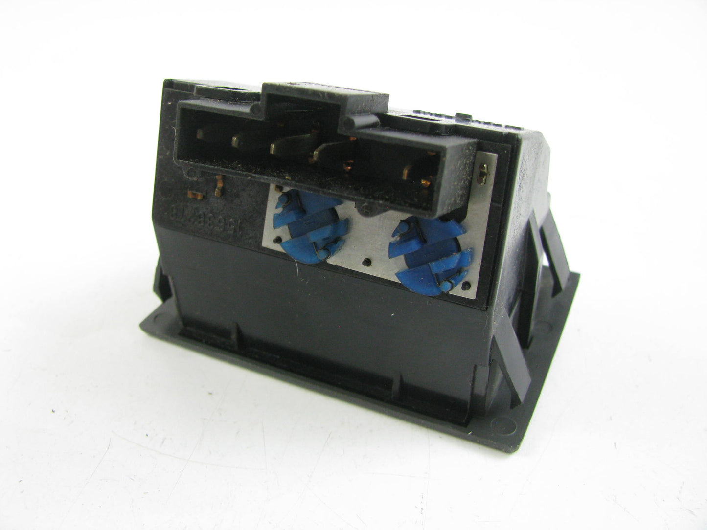 Standard DS-390 Fog Light Switch For 1990-1995 Astro, Safari