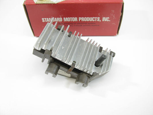 Standard DS441 Instrument Panel Dimmer Switch For 1987-1988 Chevrolet Corsica