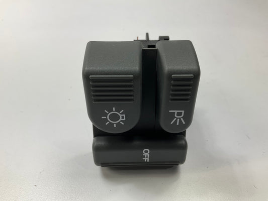 Standard Motor Products DS651 Headlight Headlamp Switch