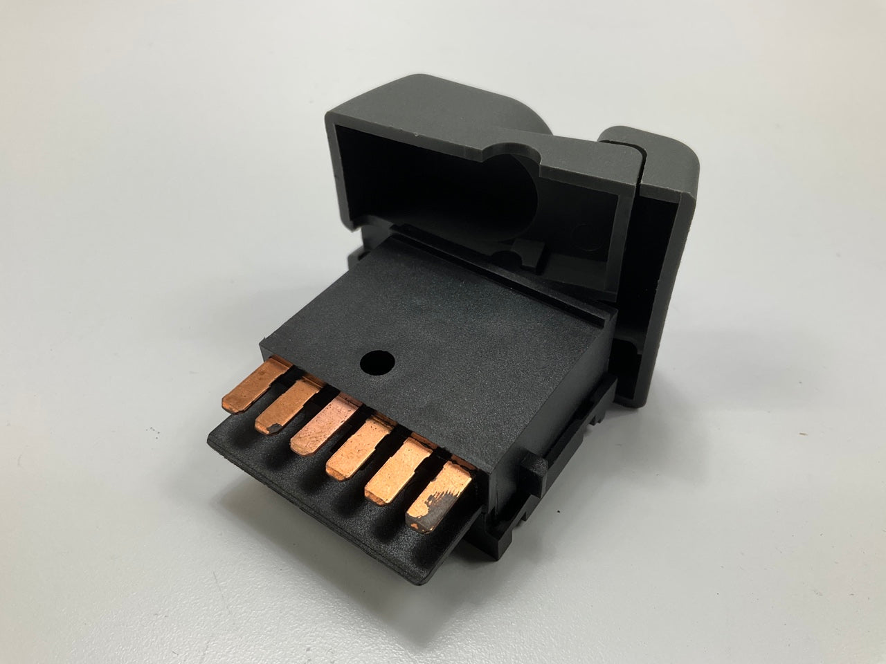 Standard Motor Products DS651 Headlight Headlamp Switch