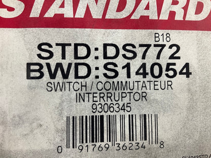 Standard Motor Products DS772 Turn Signal Combination Wiper Switch