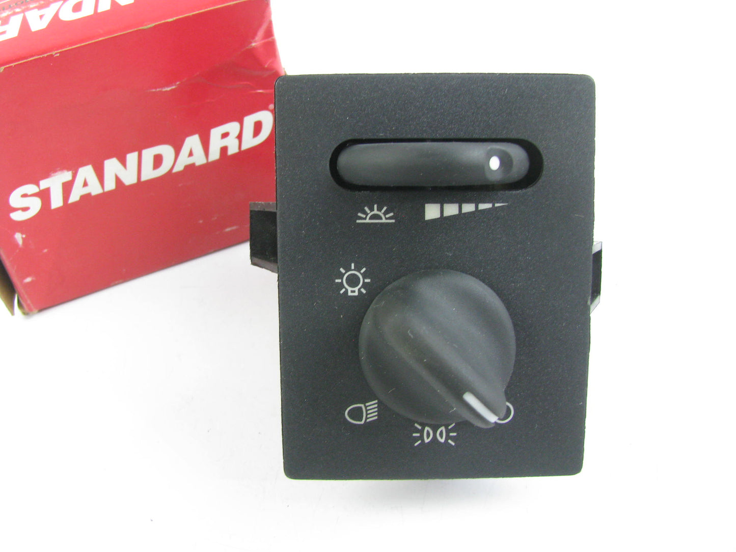 Standard Motor Products DS962 Headlight & Instrument Panel Dimmer Switch