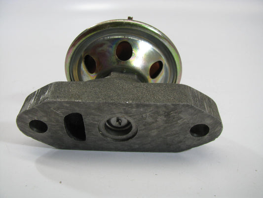 Standard EGV124 EGR Valve For 1974-1977 Chrysler 225-L6, 1978-1982 1.7L-L4