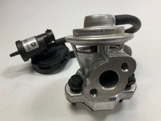 Standard EGV497 Exhaust Gas EGR Valve For 1995-2000 Chrysler Cirrus 2.5L