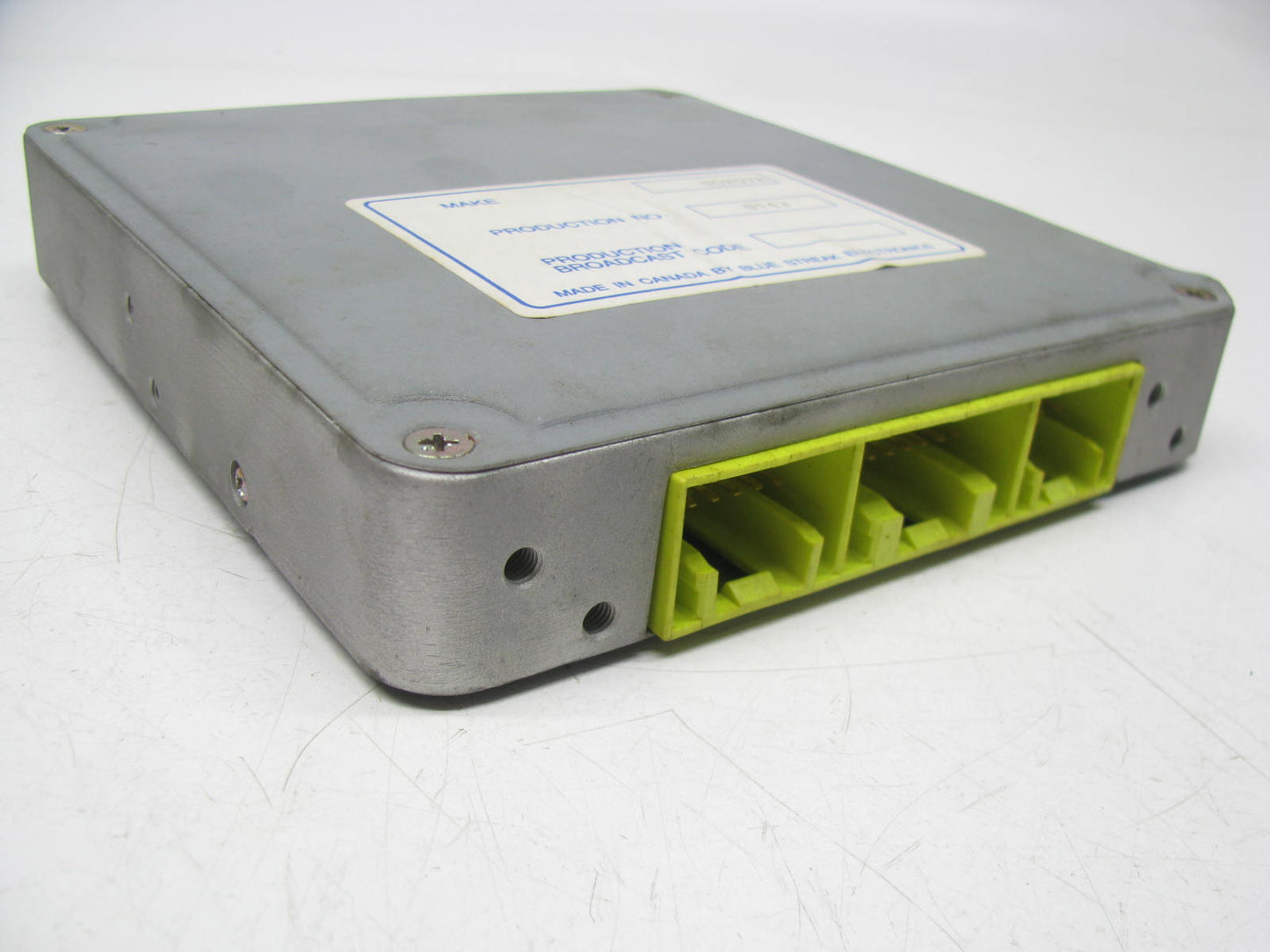Standard EM0142 Reman Engine Control Module ECM For 1986 Toyota Celica 2.0L-L4