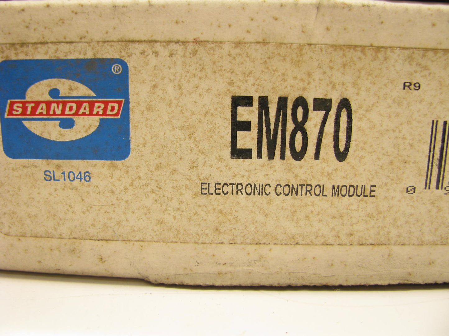 Standard Motor Products EM870 Engine Control Module/ECU/ECM/PCM