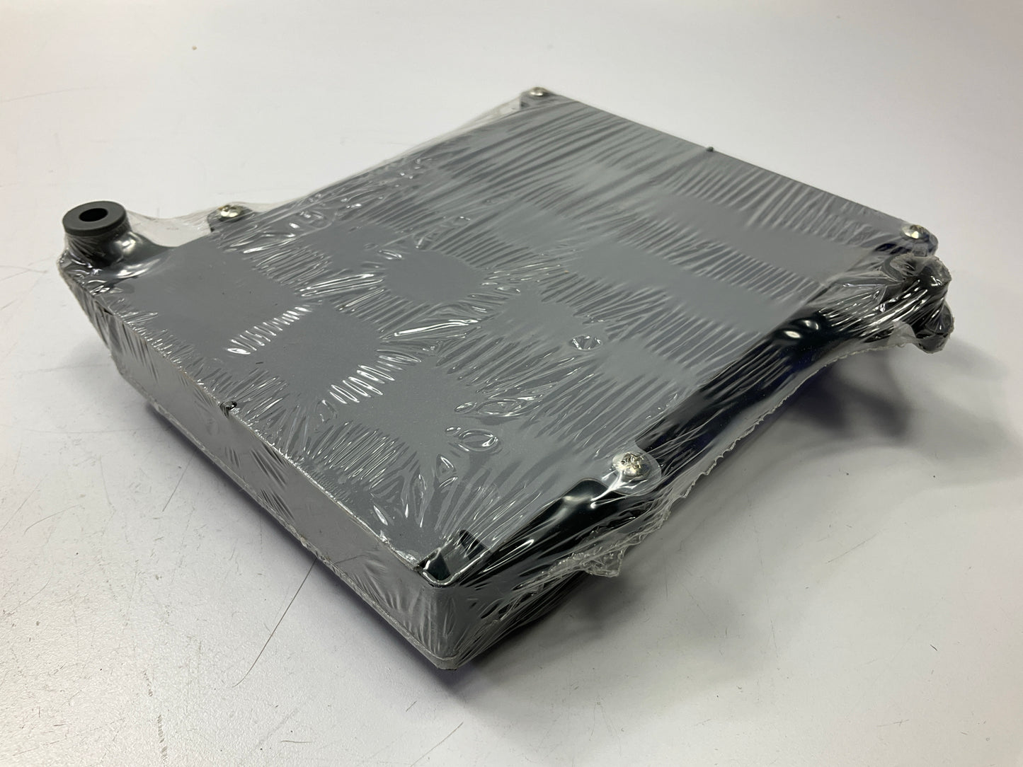 REMAN. Standard EM966 Engine Control Computer Module (Standard Trans Only)