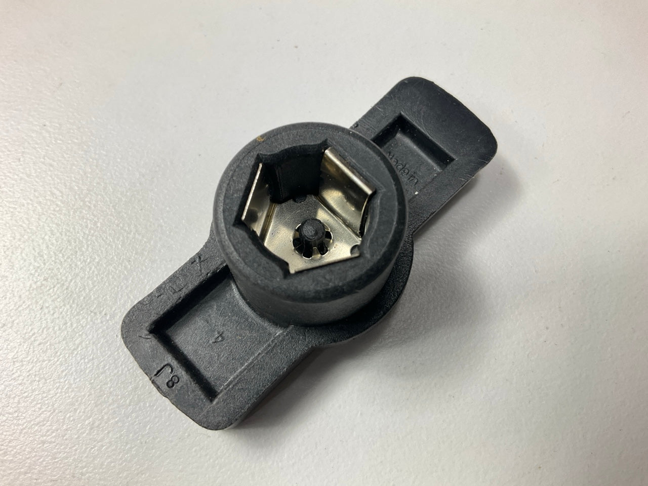 Standard Motor Products EP437 Ignition Distributor Rotor
