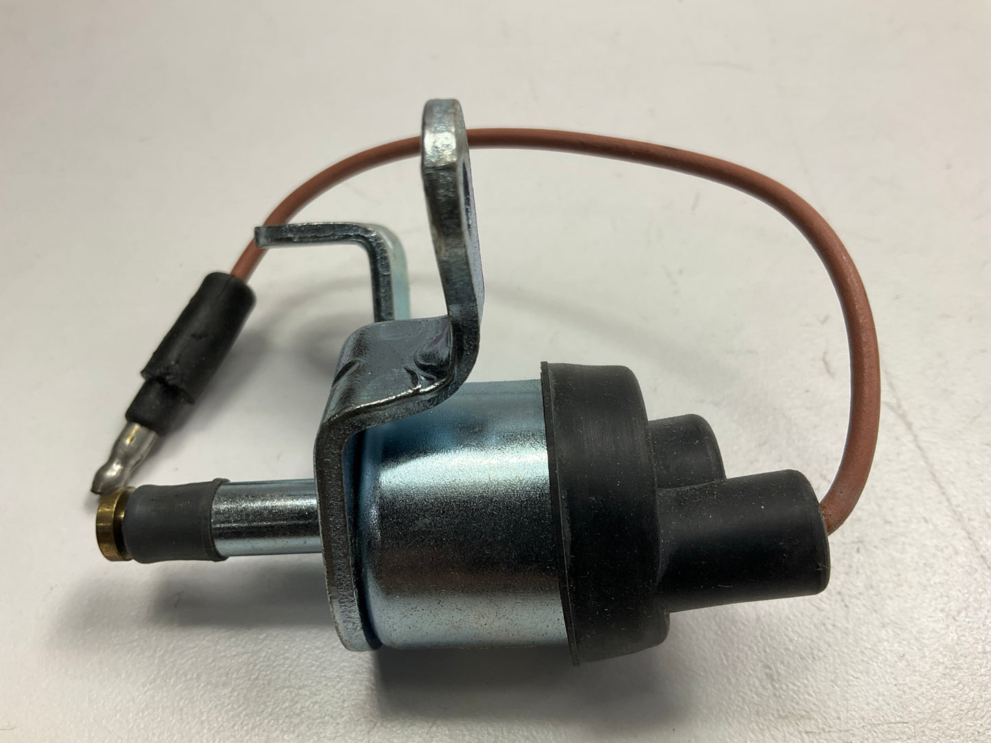 Standard Motor ES17 Idler Stop Solenoid For 1975 Plymouth Scamp 225 Slant-6