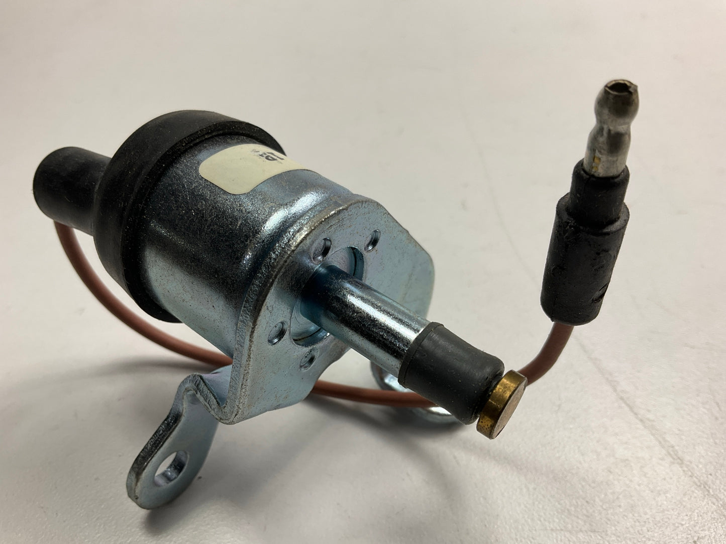 Standard Motor ES17 Idler Stop Solenoid For 1975 Plymouth Scamp 225 Slant-6