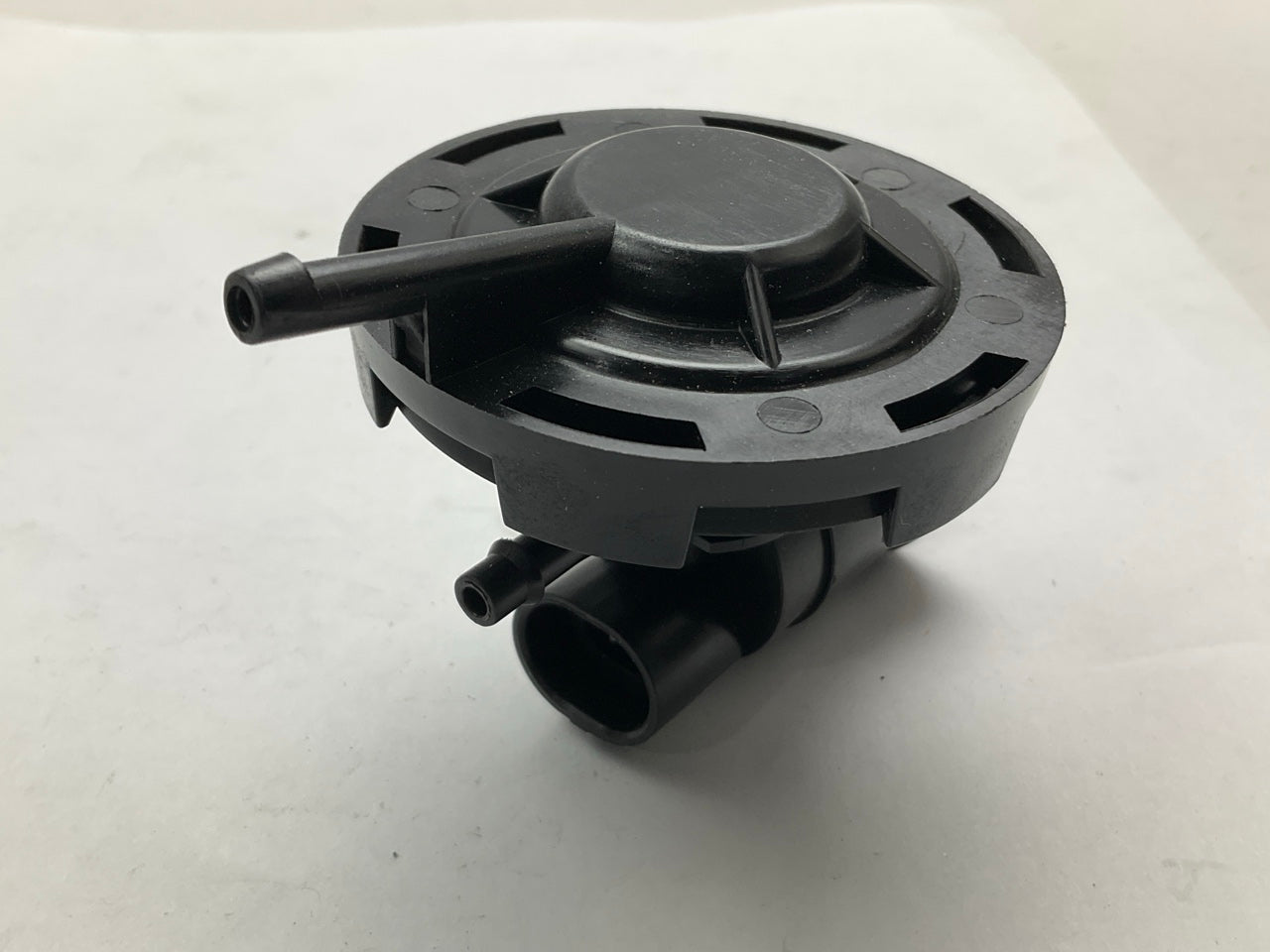Techsmart (by Standard) G28005 EGR Vacuum Control Transducer Valve