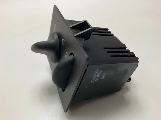 Standard HLS1022 Headlight Switch For 2000-2004 Silhouette, 2000-2005 Venture