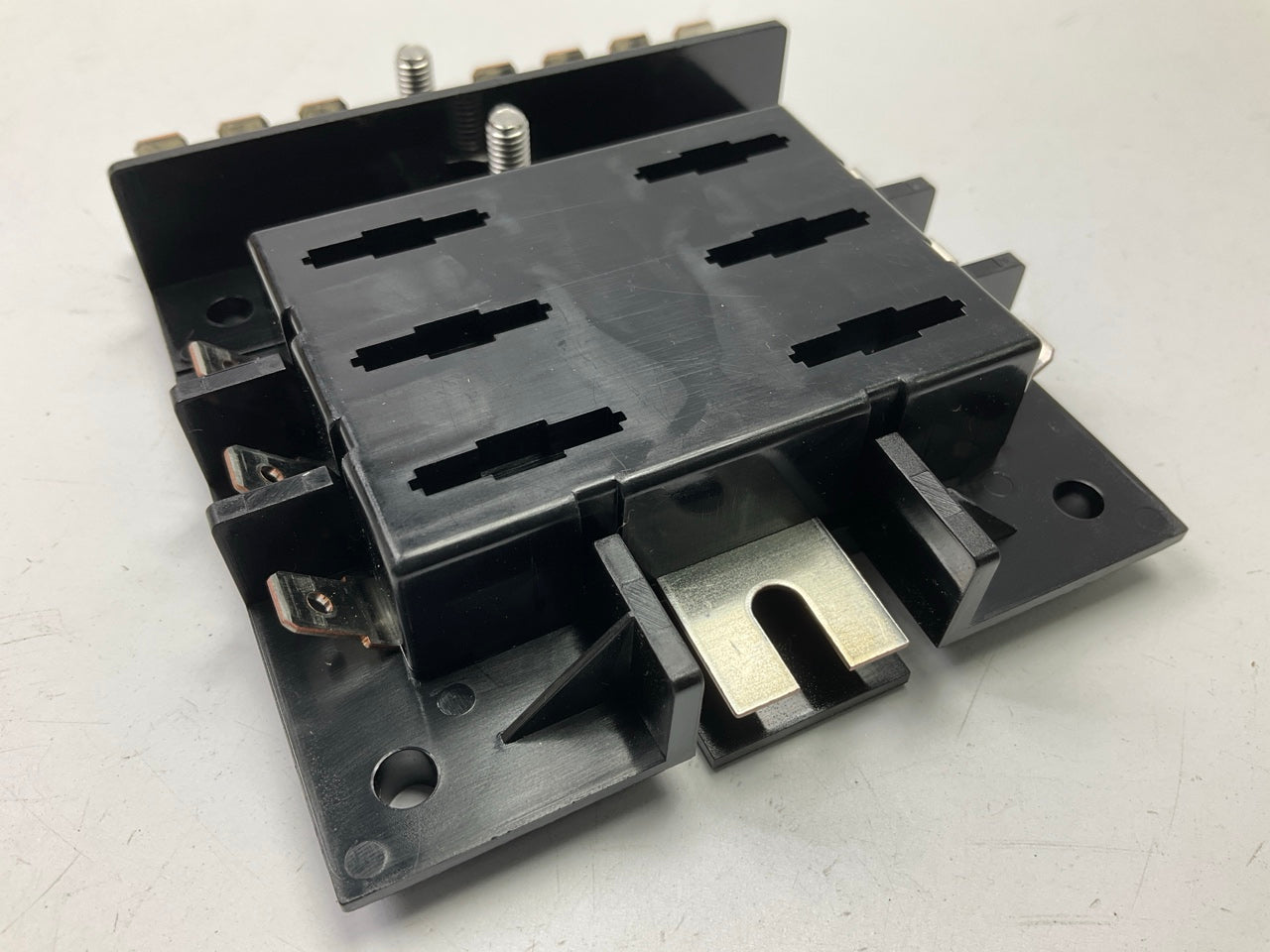 Standard HP3210 Fuse Block 6 Gang, 1/4'' Blade Terminals, 25 Amp Per Circuit