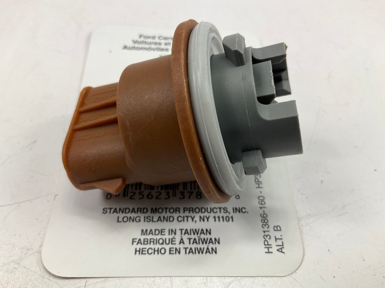 Standard HP3805 Brake Light Bulb Socket