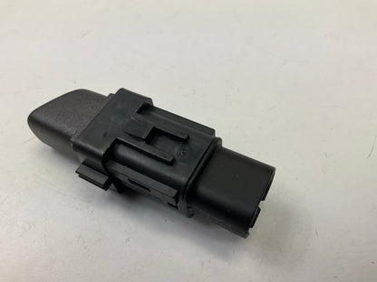 Standard HZS176 Hazard Warning Switch For 1998-2004 Cadillac Seville 25635327