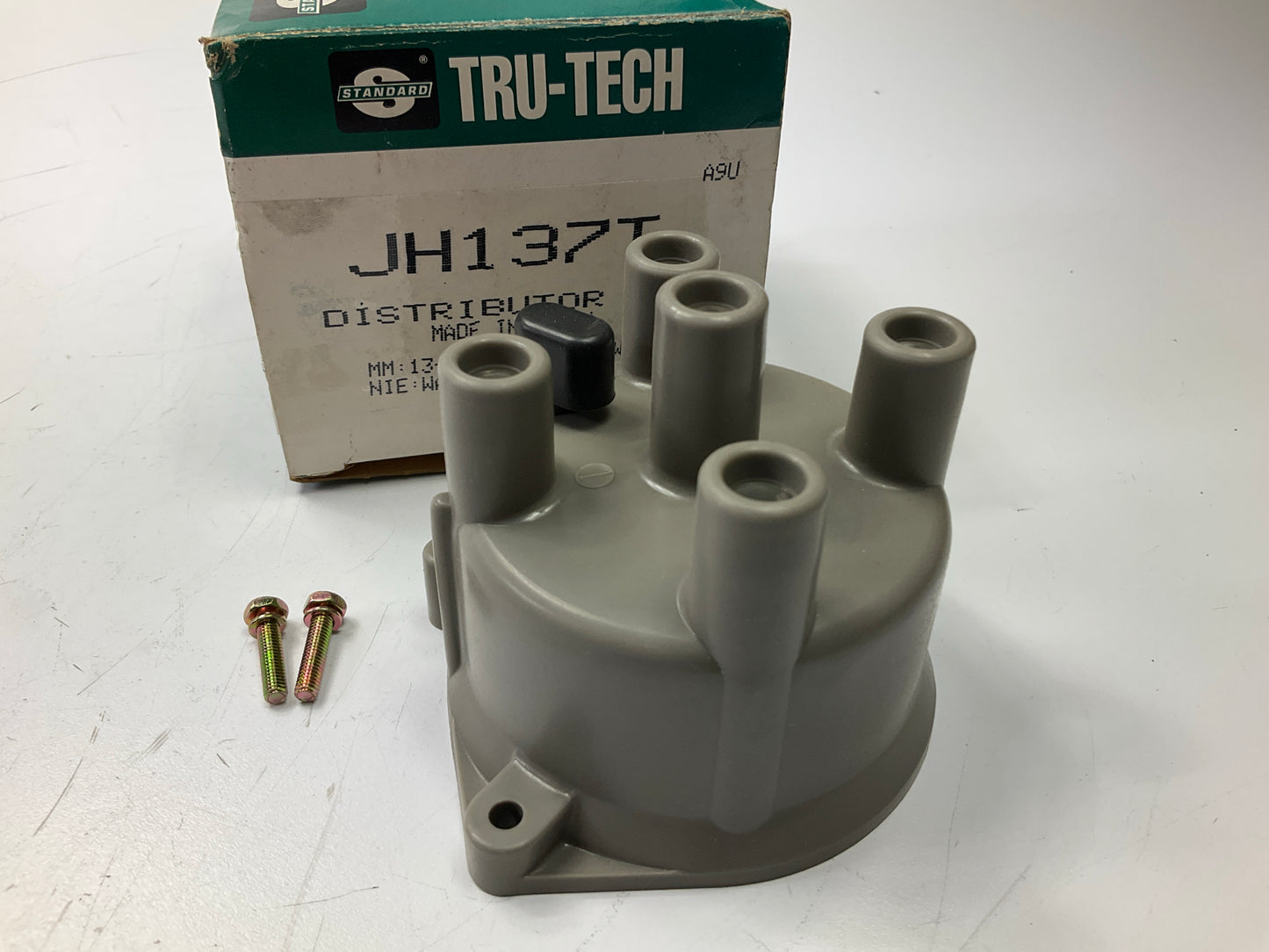 Standard Motor Products JH137T Ignition Distributor Cap