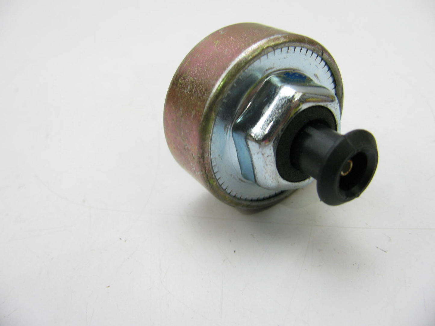 Standard KS40 Ignition Knock Detonation Sensor -  Right Cylinder Head