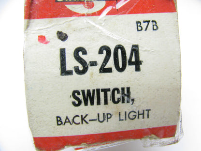 Standard Motor Products LS-204 Back Up Light Lamp Switch