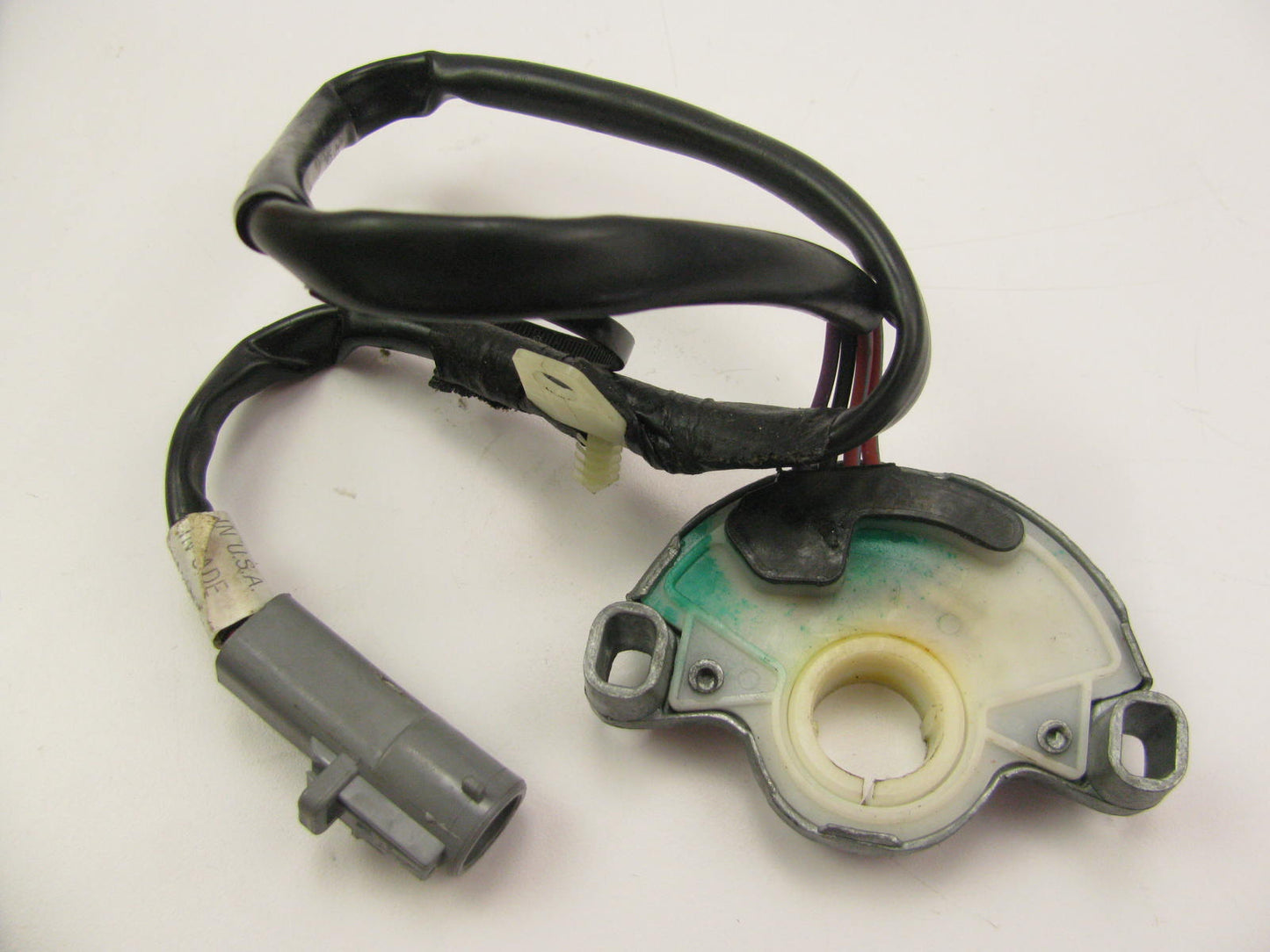 Standard Motor Products NS-29 Automatic Transmission Neutral Safety Switch