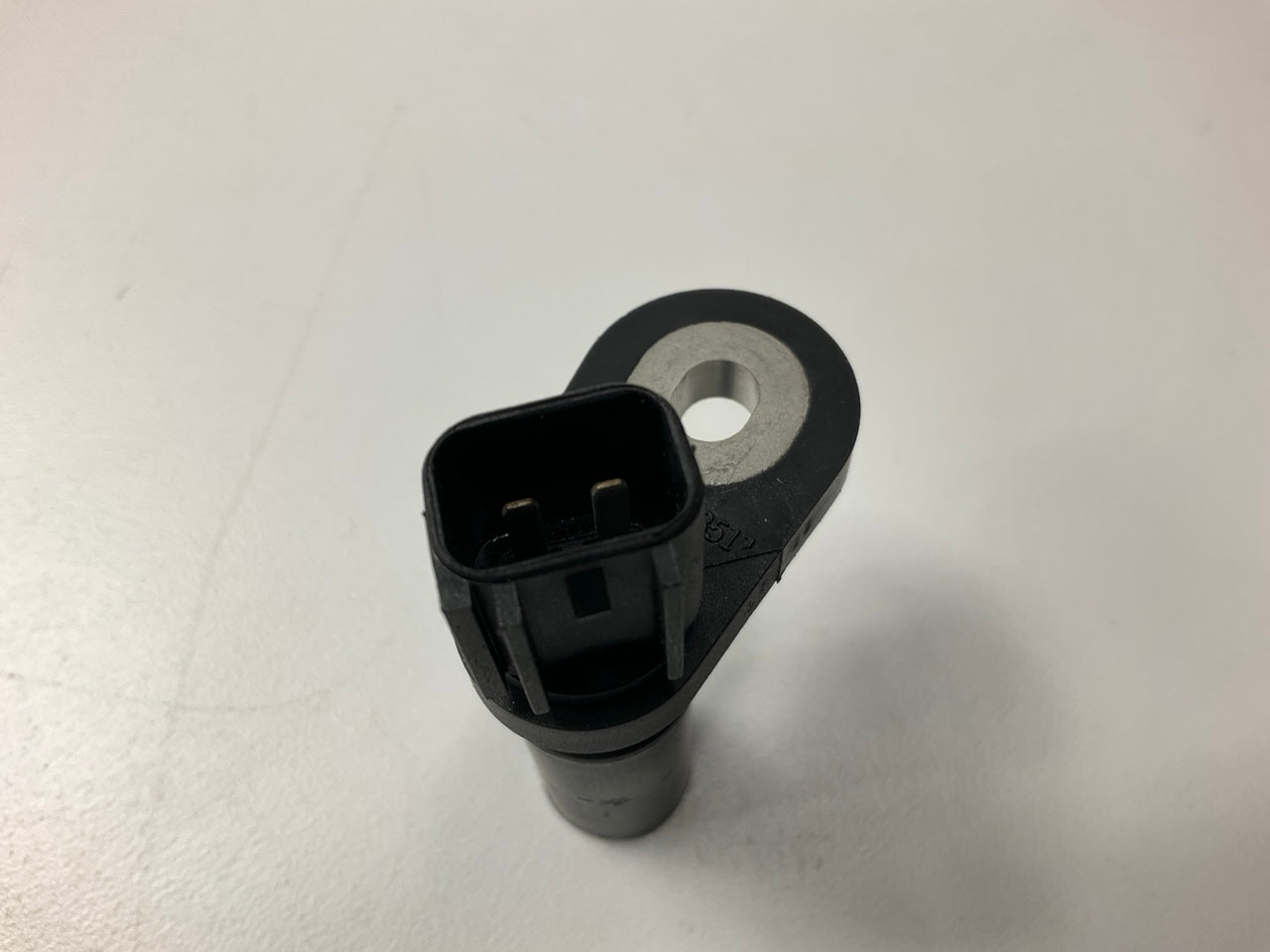 Standard PC643 Engine Camshaft Cam Position Sensor