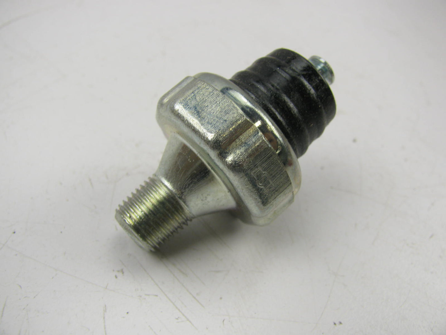 Standard Motor Products PS-11 Engine Oil Pressure Sender
