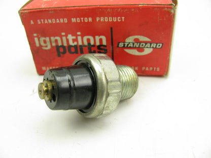Standard PS-16 Engine Oil Pressure Sender Switch