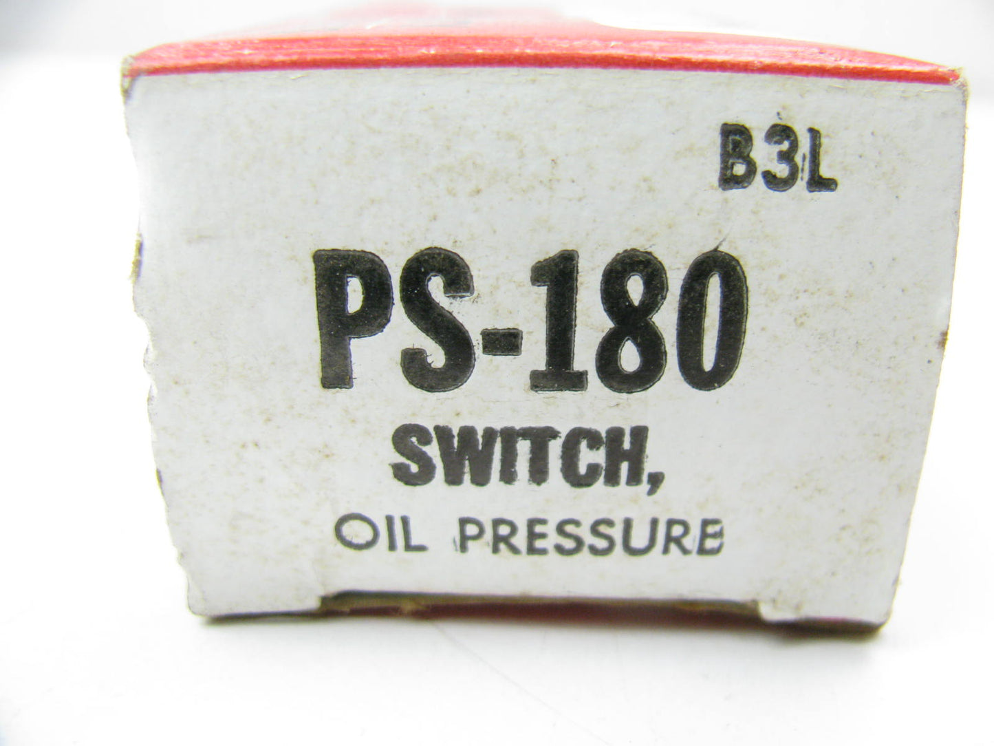 Standard Motor Products PS-180 Oil Pressure Sender Switch