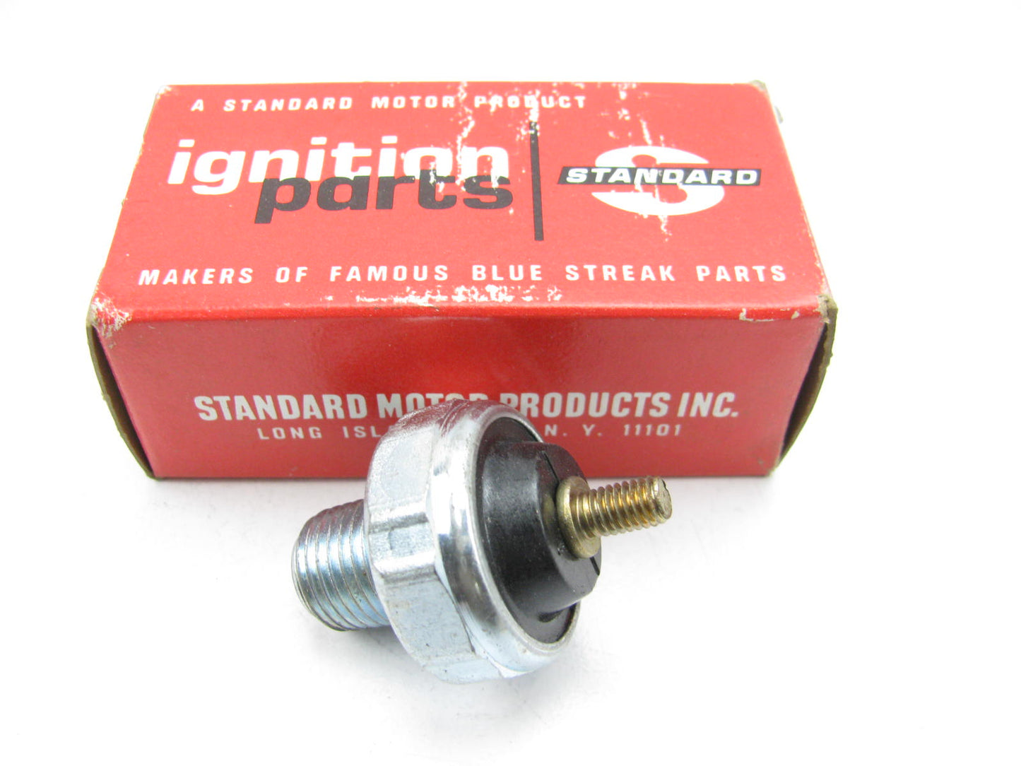 Vintage Standard Motor Products PS-19 Oil Pressure Sender Switch