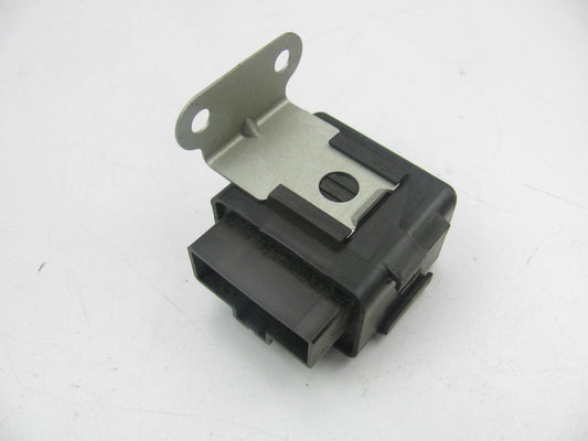 Standard RY-176 Turn Signal Relay For 1989 Nissan Maxima 28424-89900 Niles