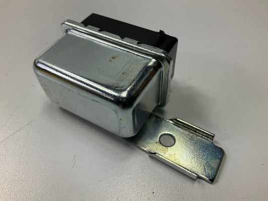 Standard Motor RY98 Engine Cooling Fan Motor Relay