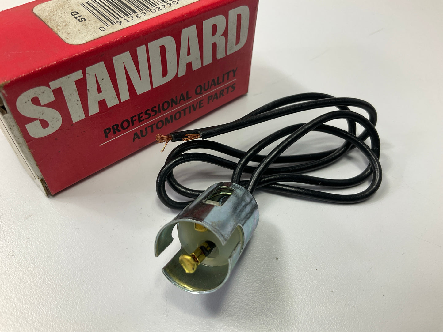 Standard Motor Products S25N Daytime Running Light Pigtail Socket