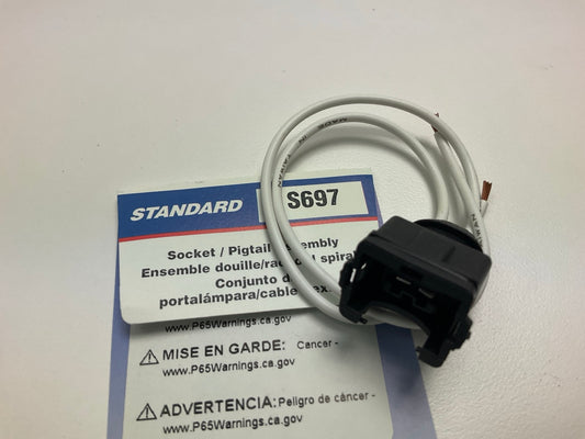 Standard S697 Fuel Injector / Sensor Wire Connector Pigtail