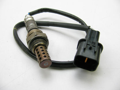 Standard Motor Products SG413 UPSTREAM - FRONT Oxygen O2 Sensor