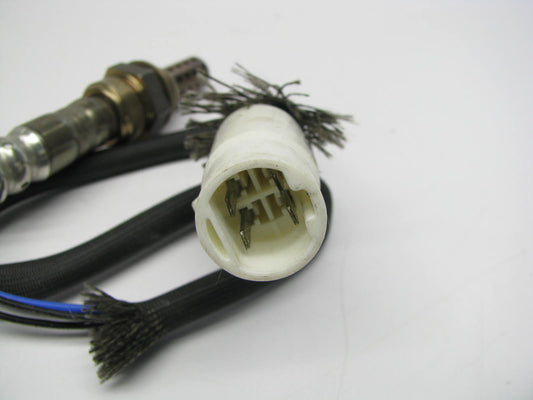 Standard Motor Products SG739 Oxygen O2 Sensor - Upstream
