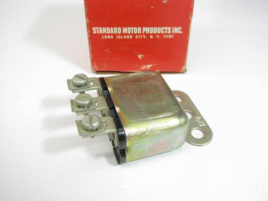 Standard SR-104 Starter Relay For 1957-1962 AMC Replaces 3156115
