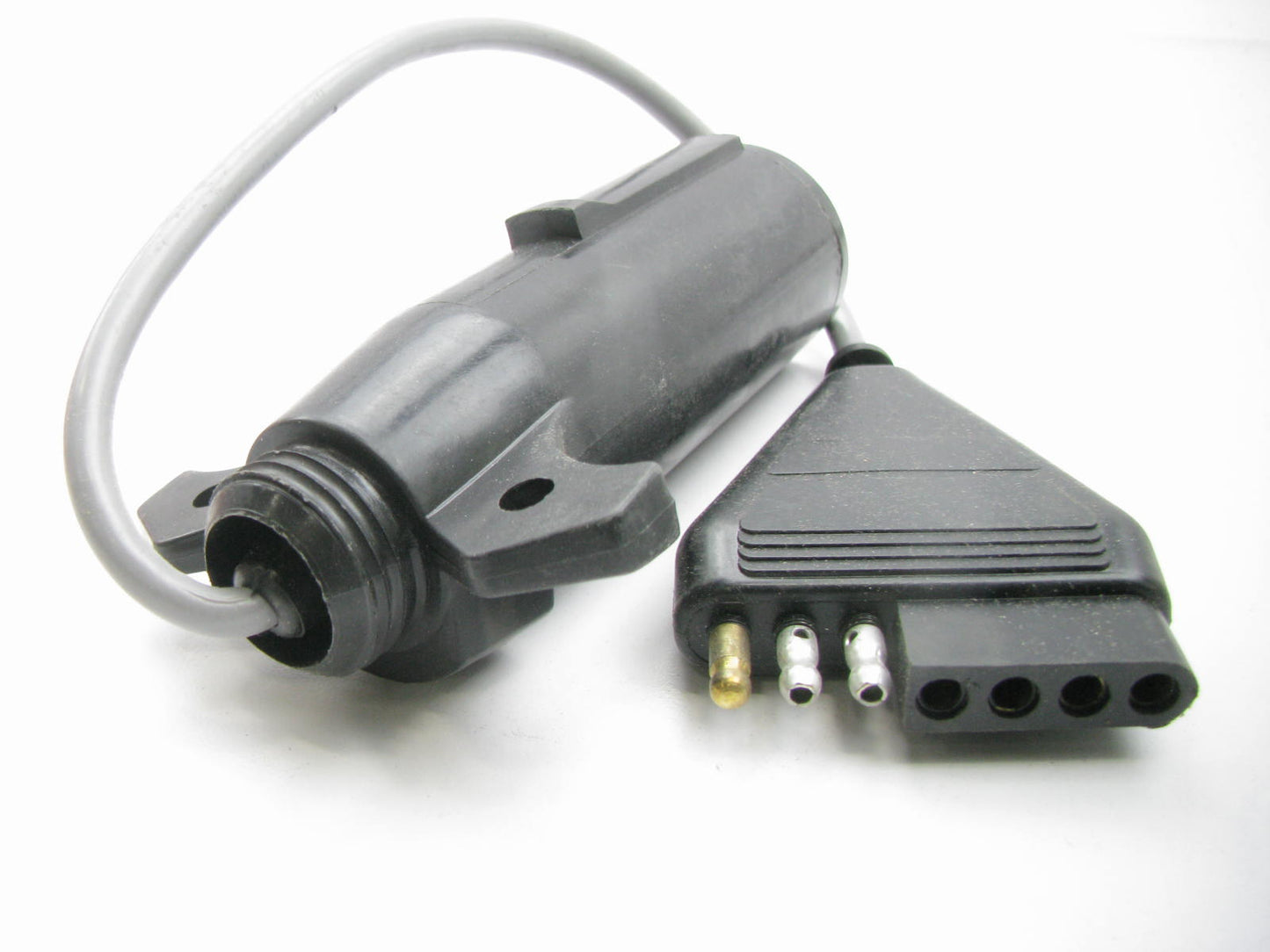 Standard TC73 Towing Trailer Connector Adapter - 7 Pin Round To 7 Pin Flat