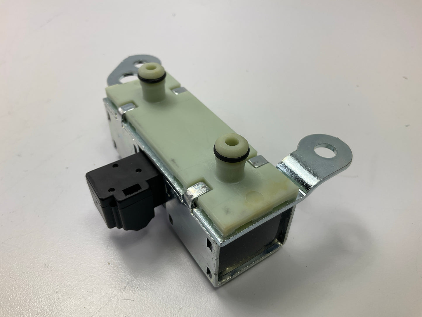 Standard TCS19 Automatic Transmission Shift Control Solenoid