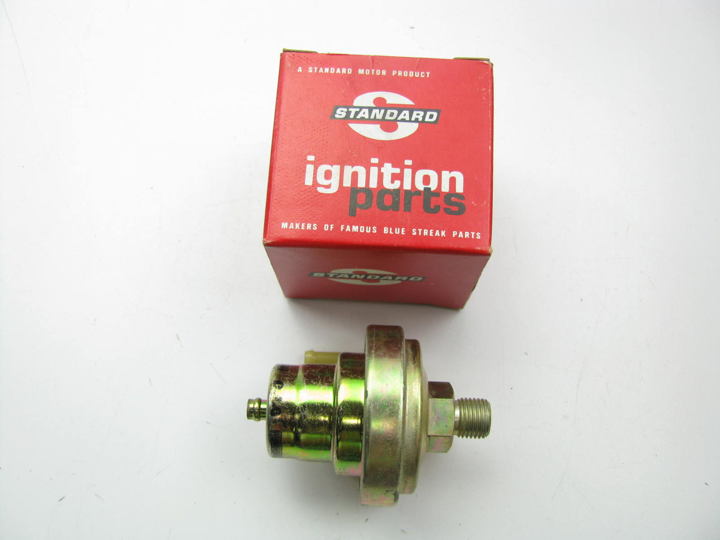 Standard Motor Products TM-27  Automatic Transmission Modulator Valve