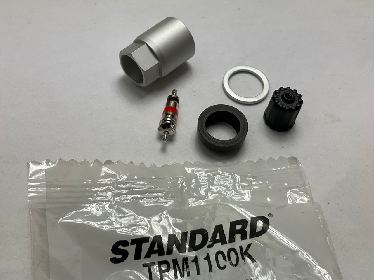 Standard Motor Products TPM1100K TPMS Tire Pressure Monitor Sensor Service Kit