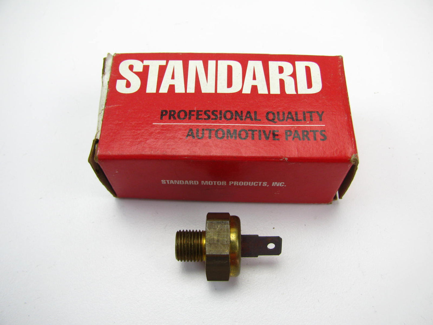Standard TS-130 Engine Coolant Temperature Sender Switch