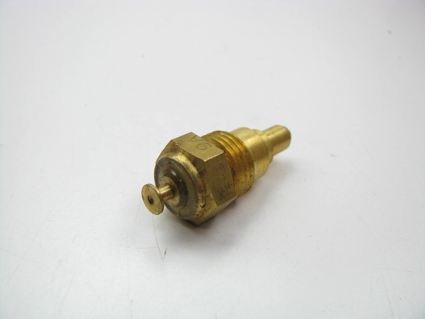 Standard Motor Products TS-143 Radiator Cooling Fan Switch For 74-79 Corolla